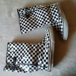 Vans checkered boots